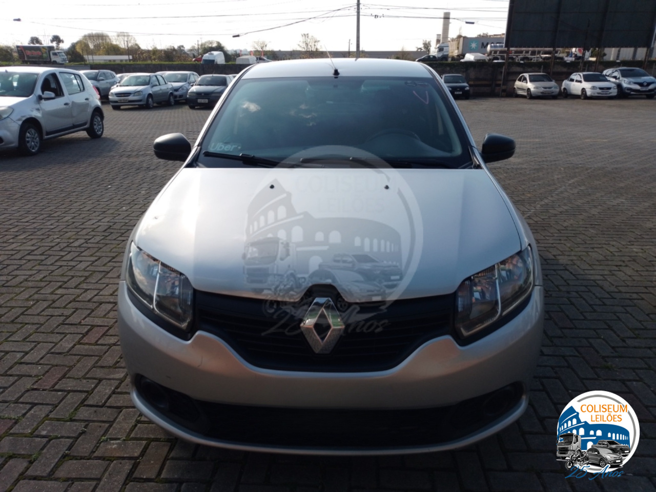 LOTE 26 RENAULT/SANDERO AUTH 10 FLEX 2014/2015