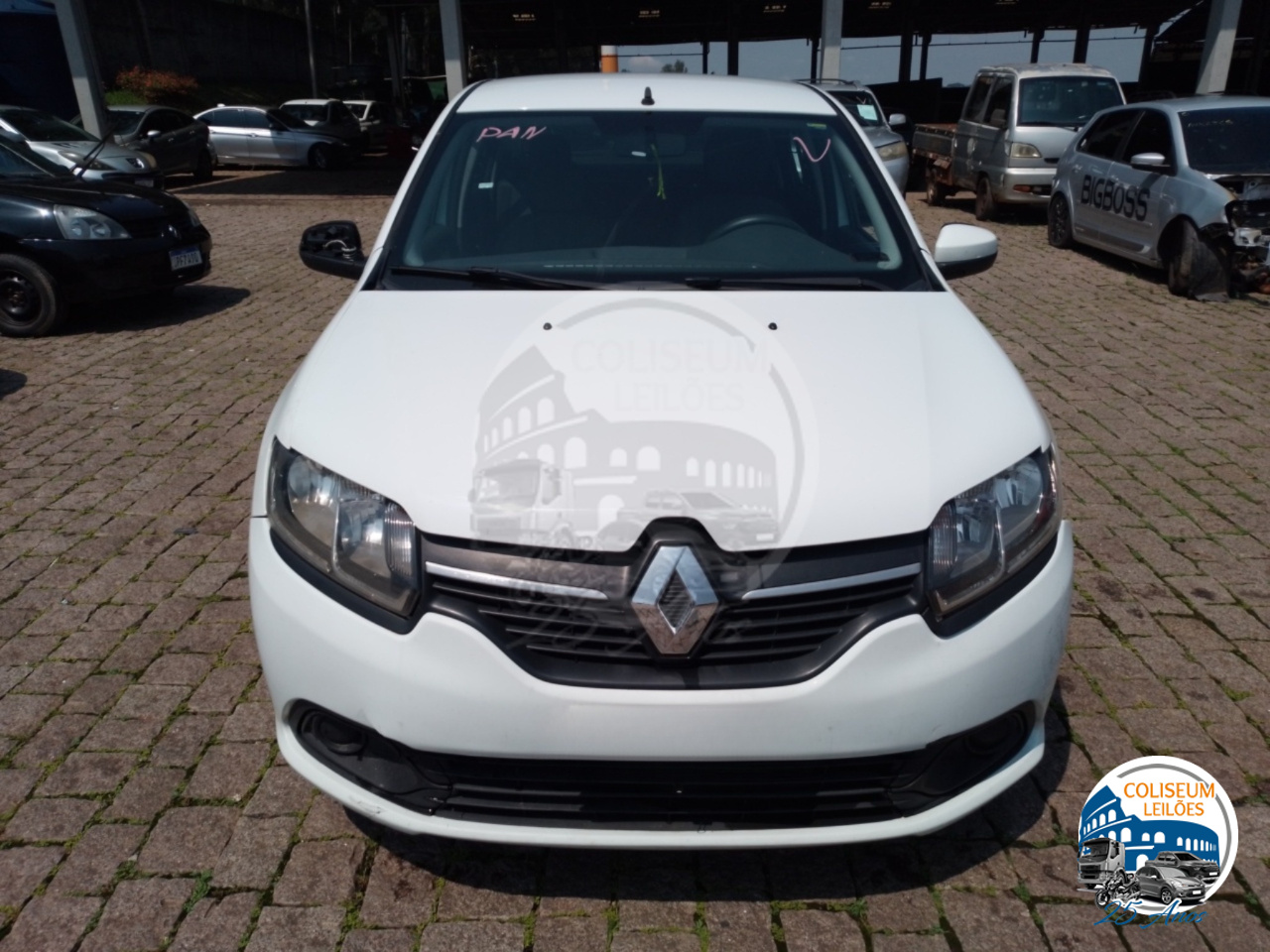 LOTE 37 RENAULT/LOGAN EXPR 10 16V FLEX 2016/2016 
