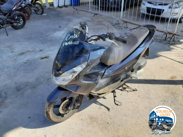 LOTE 13 HONDA PCX 150 2017/2017 